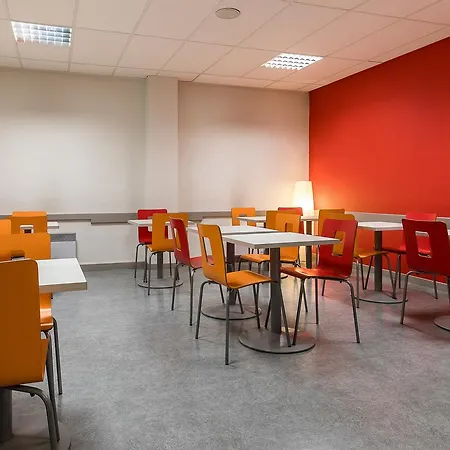 Premiere Classe Centre 호텔 *