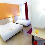 Szálloda Premiere Classe Centre *