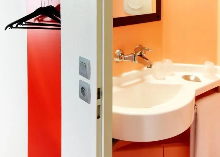 Hotel Premiere Classe Lille Centre *